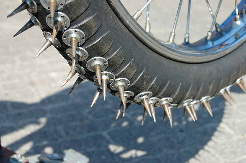 Be-spiked tire