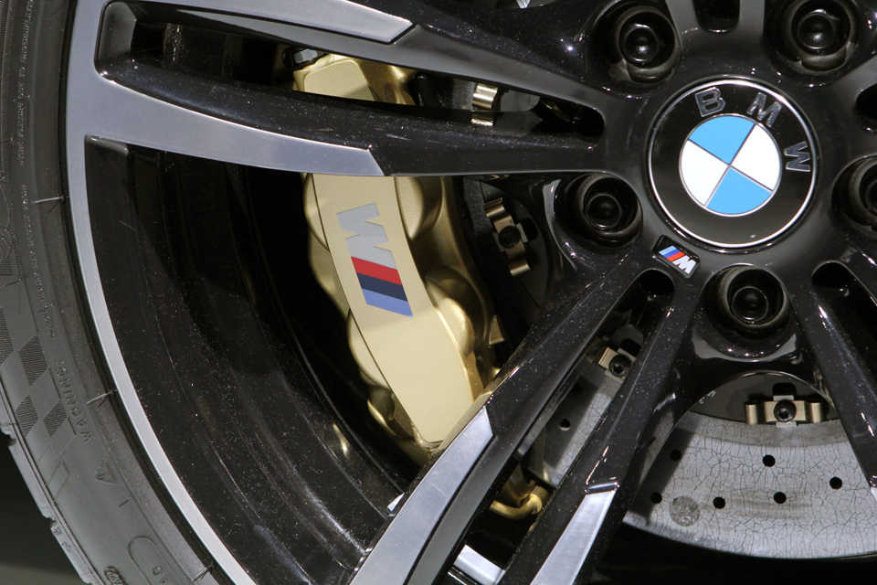 BMW M4 gold brake caliper