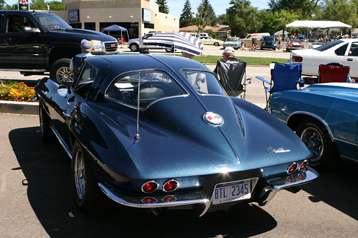 Split-window Corvette