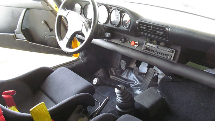Group C Turbo RUF (CTR) Yellowbird interior